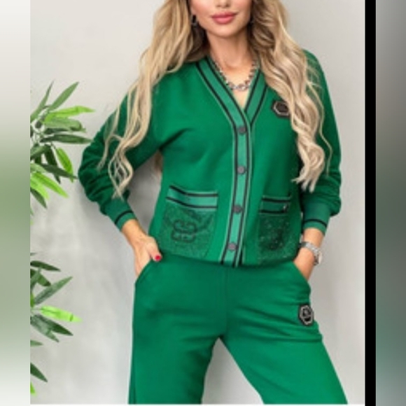 Green Jumpsuit - Picture 4 of 4
